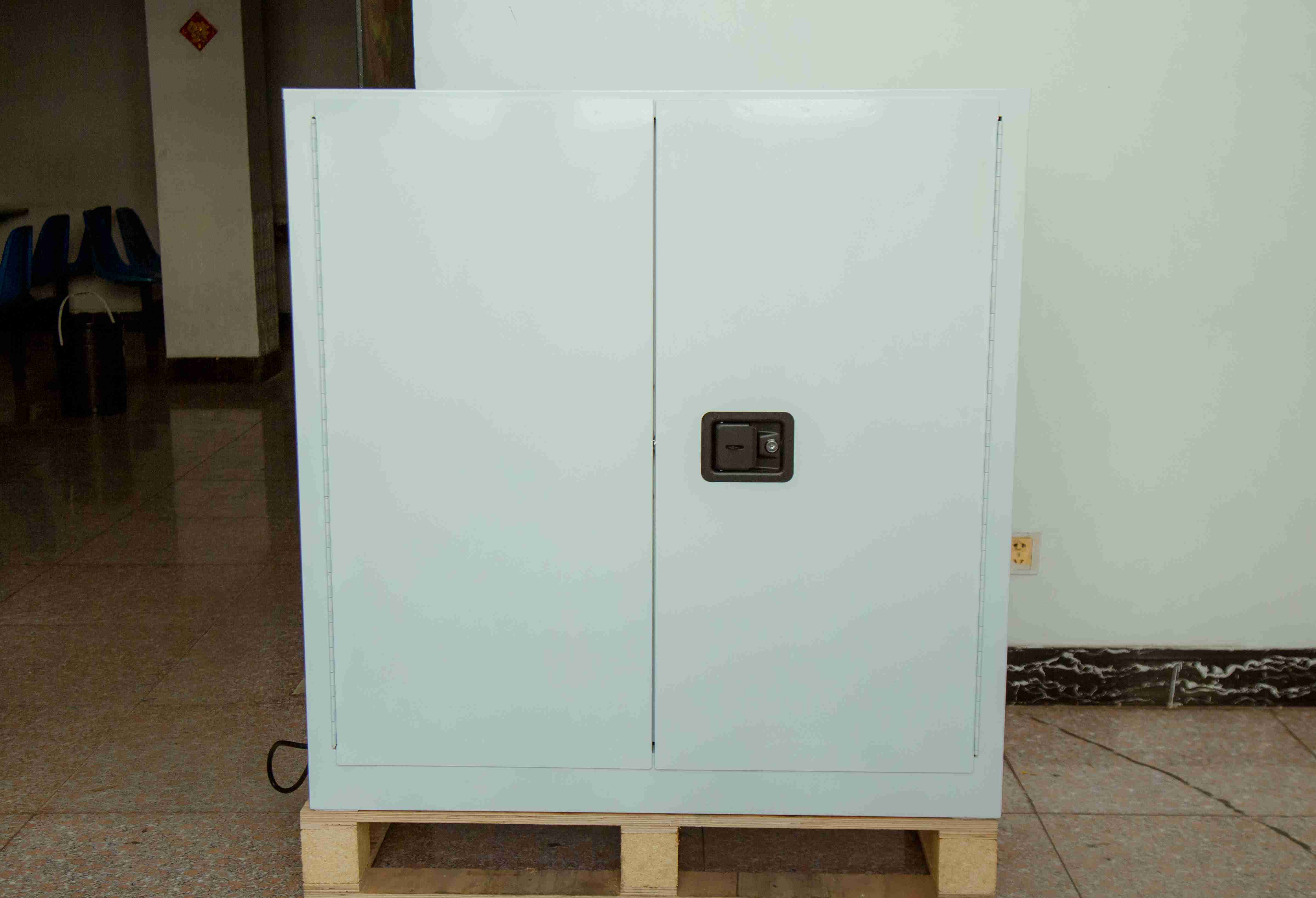 Armadietto per scatola di dist - Energy Storage Rack recensione e prezzo